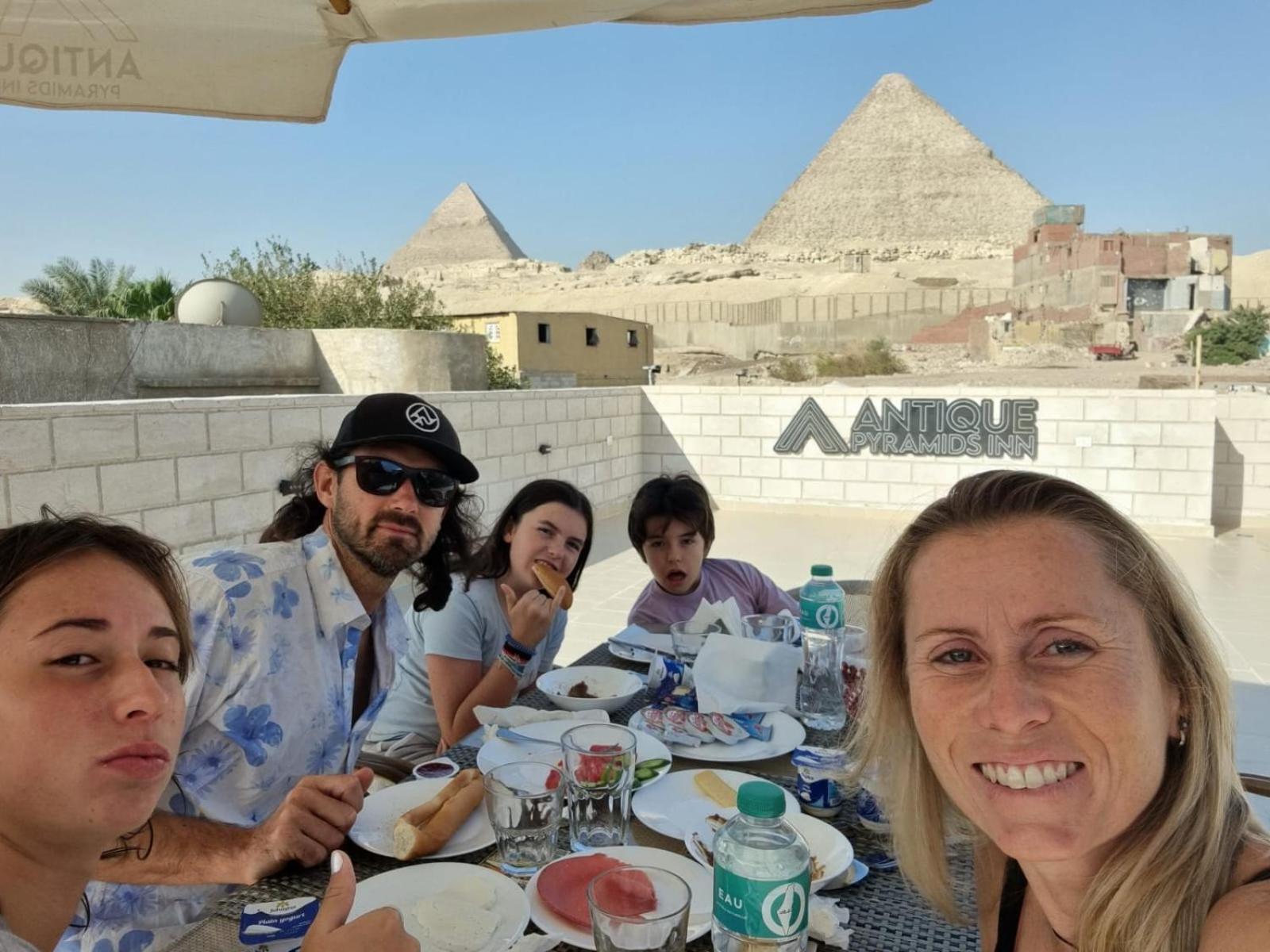 Antique Pyramids Inn Giza Ngoại thất bức ảnh